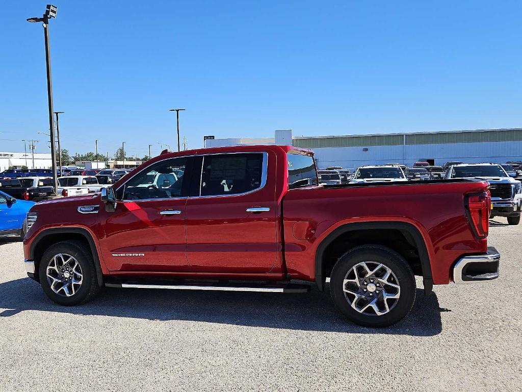 new 2025 GMC Sierra 1500 car, priced at $53,045