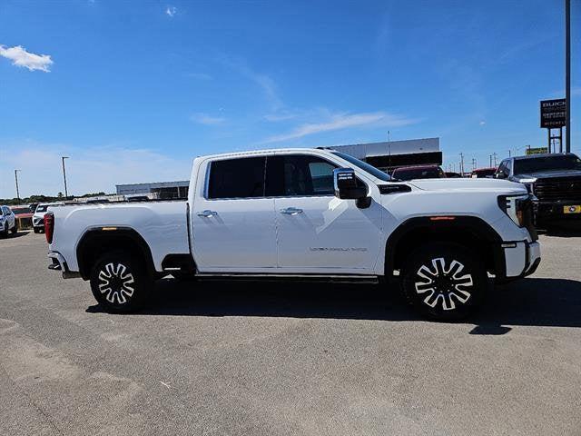 used 2025 GMC Sierra 2500 car, priced at $87,977