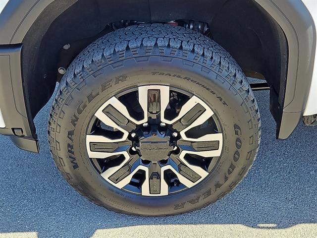 used 2025 GMC Sierra 2500 car, priced at $87,977