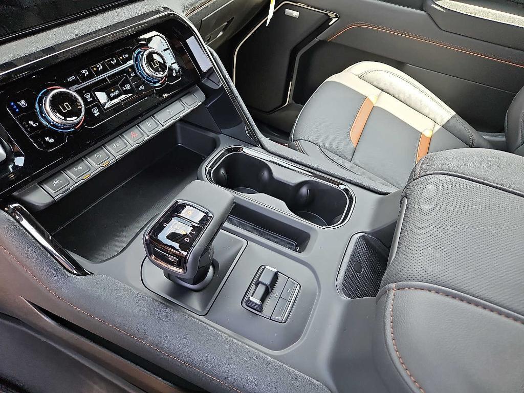 new 2025 GMC Sierra 1500 car, priced at $70,320