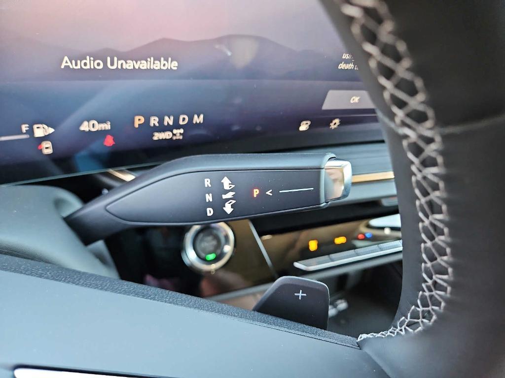 new 2024 Buick Envision car, priced at $45,470