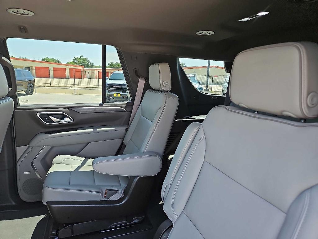 used 2022 GMC Yukon car, priced at $58,075