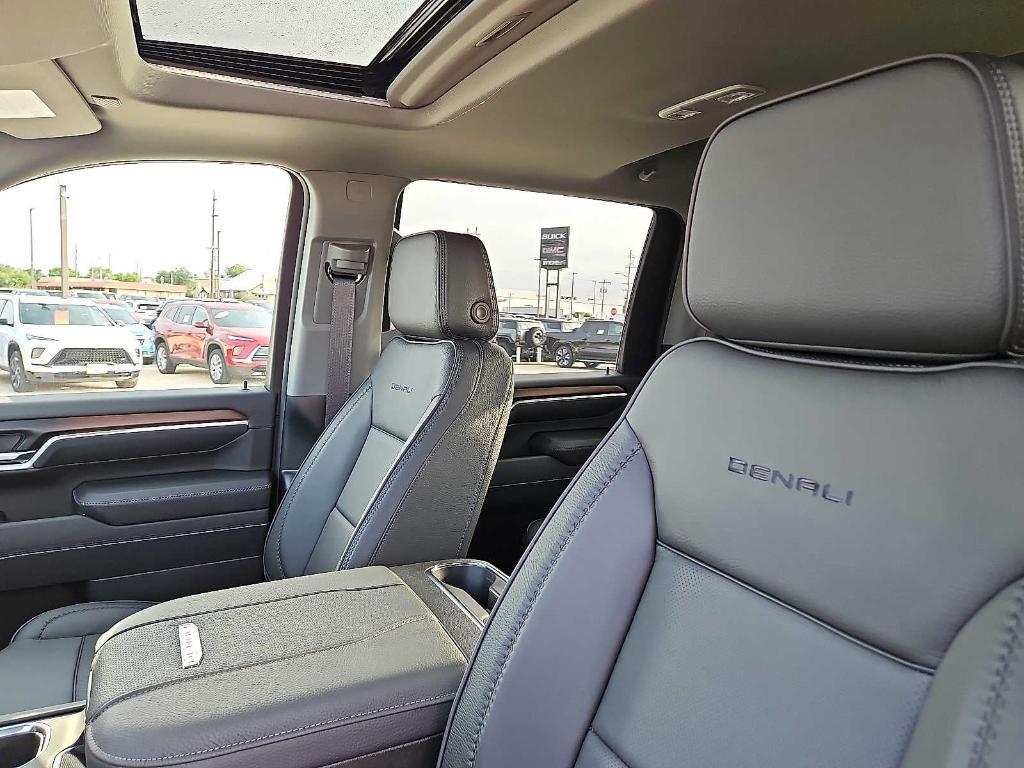 new 2025 GMC Sierra 2500 car, priced at $87,299