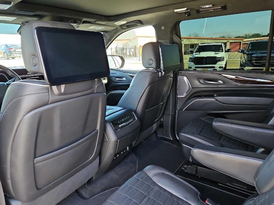 used 2022 Cadillac Escalade ESV car, priced at $88,374