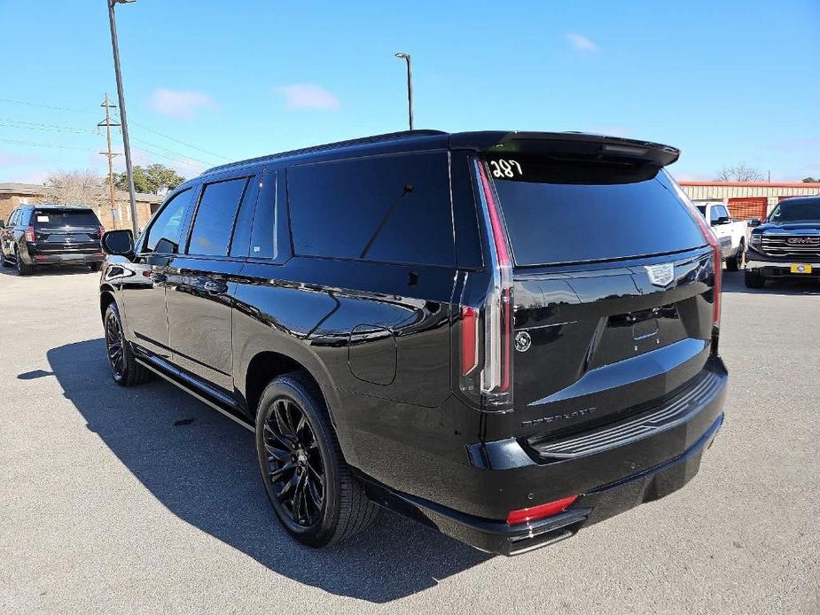 used 2022 Cadillac Escalade ESV car, priced at $88,374