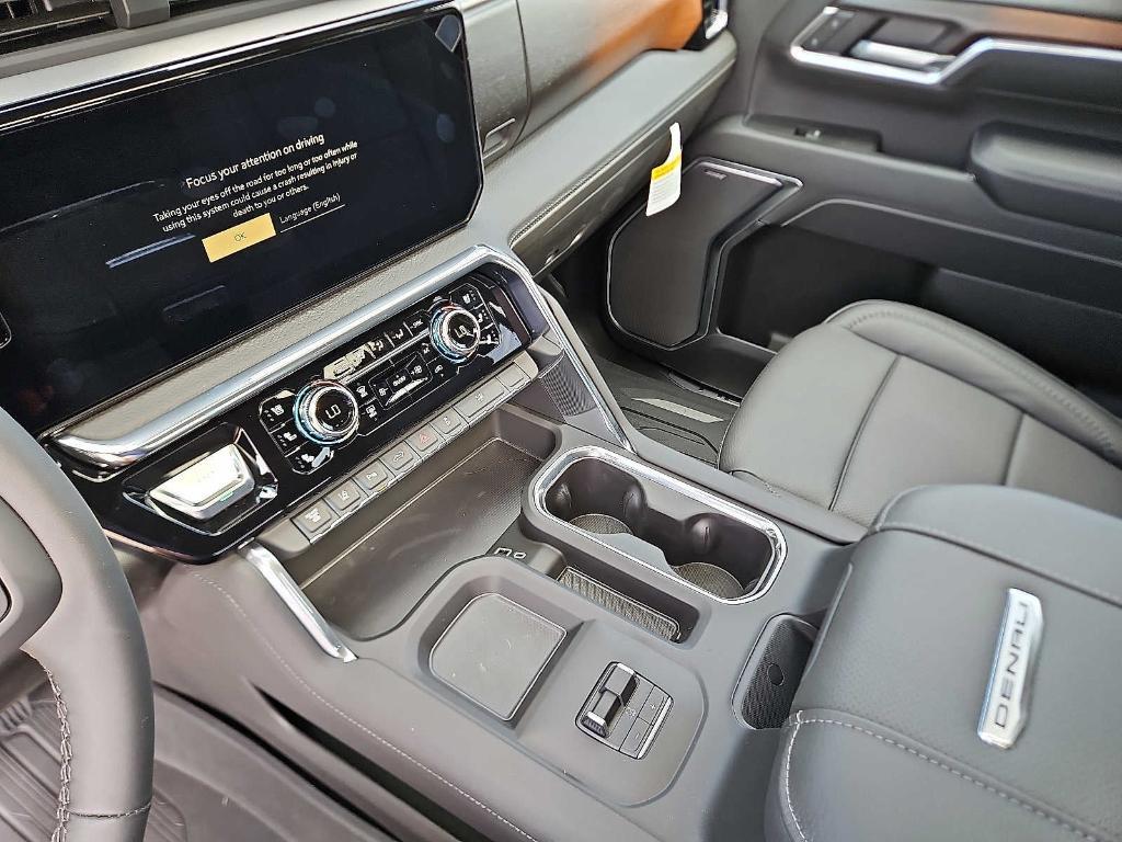 new 2025 GMC Sierra 3500 car, priced at $92,184