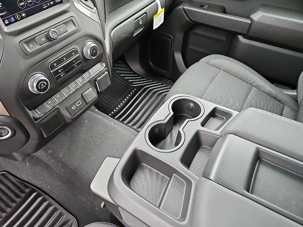 new 2025 GMC Sierra 1500 car, priced at $41,840