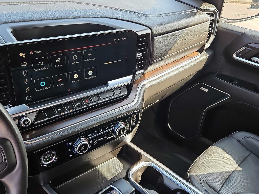 used 2023 GMC Sierra 1500 car, priced at $52,676
