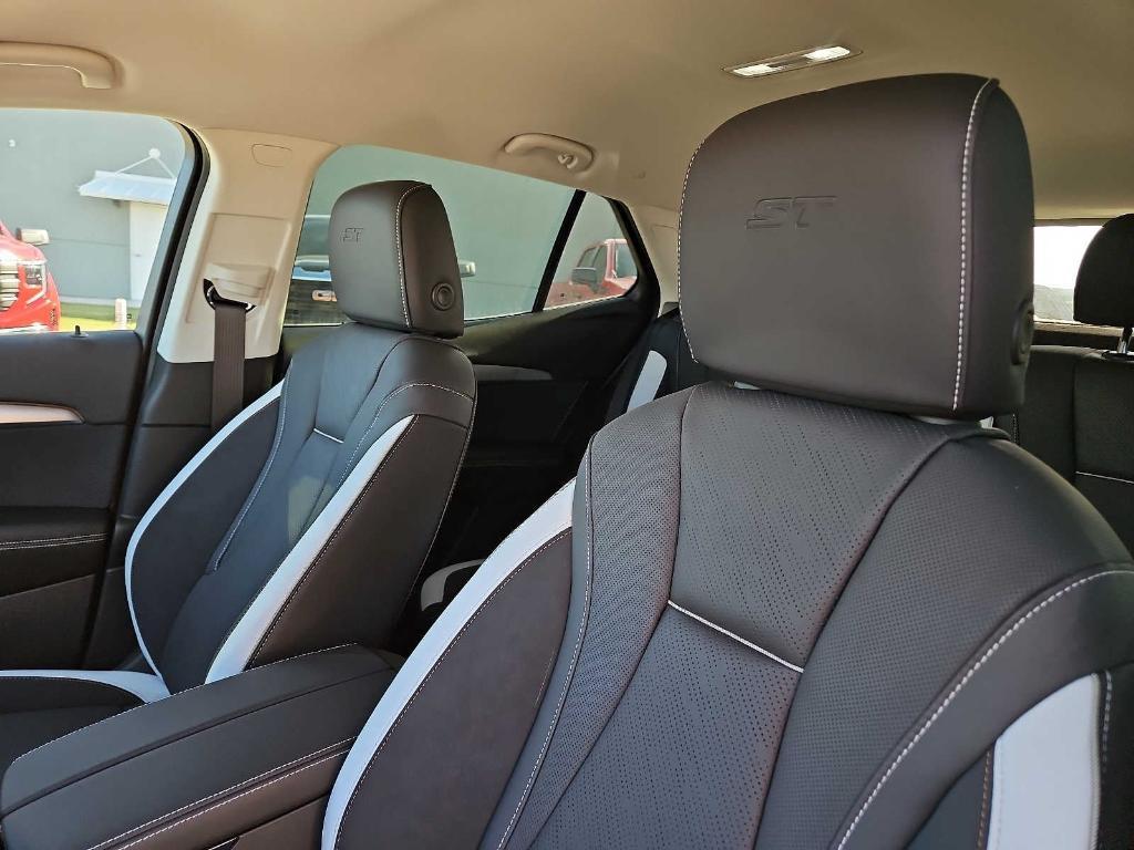 new 2025 Buick Envision car, priced at $41,315