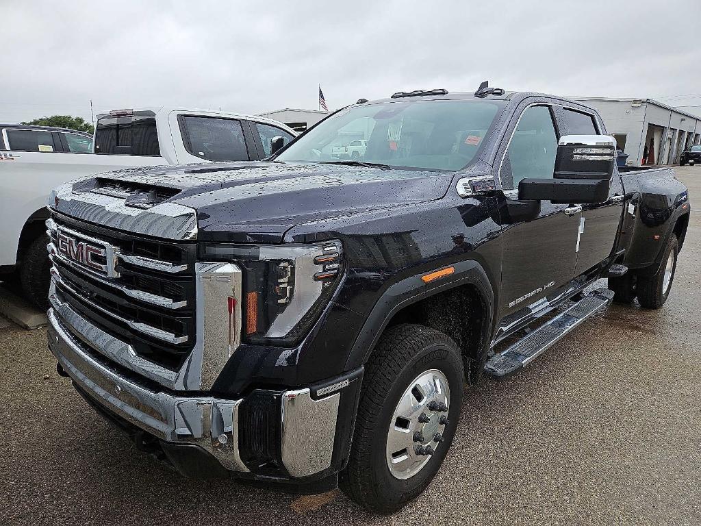 new 2025 GMC Sierra 3500 car, priced at $86,489