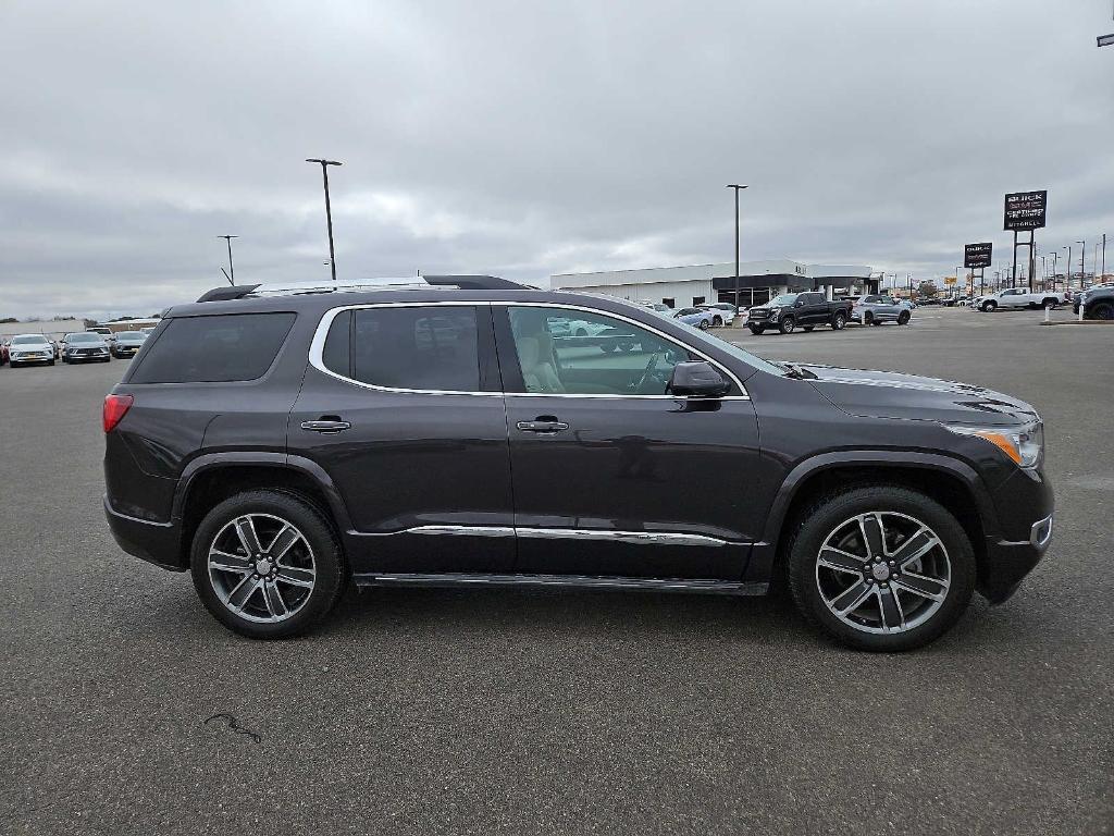 used 2019 GMC Acadia car, priced at $26,766