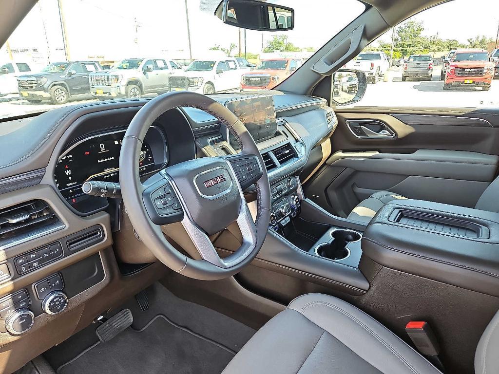 used 2022 GMC Yukon car, priced at $57,450