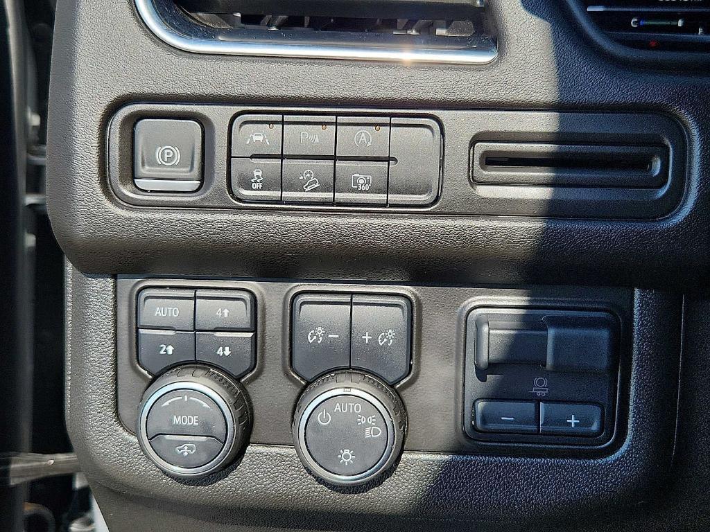 used 2024 Chevrolet Tahoe car, priced at $72,257
