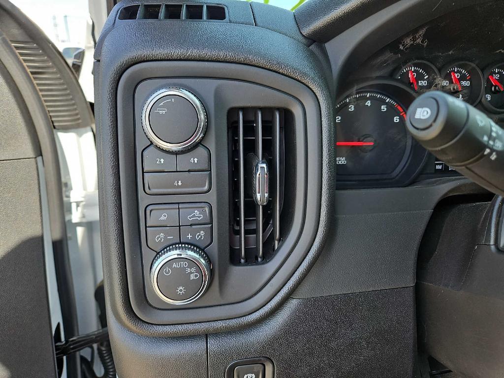 new 2025 GMC Sierra 2500 car, priced at $52,670