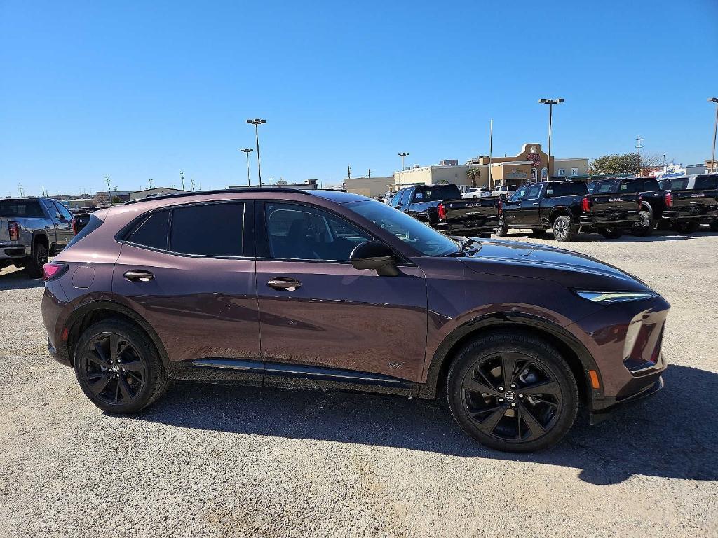 new 2025 Buick Envision car, priced at $39,890