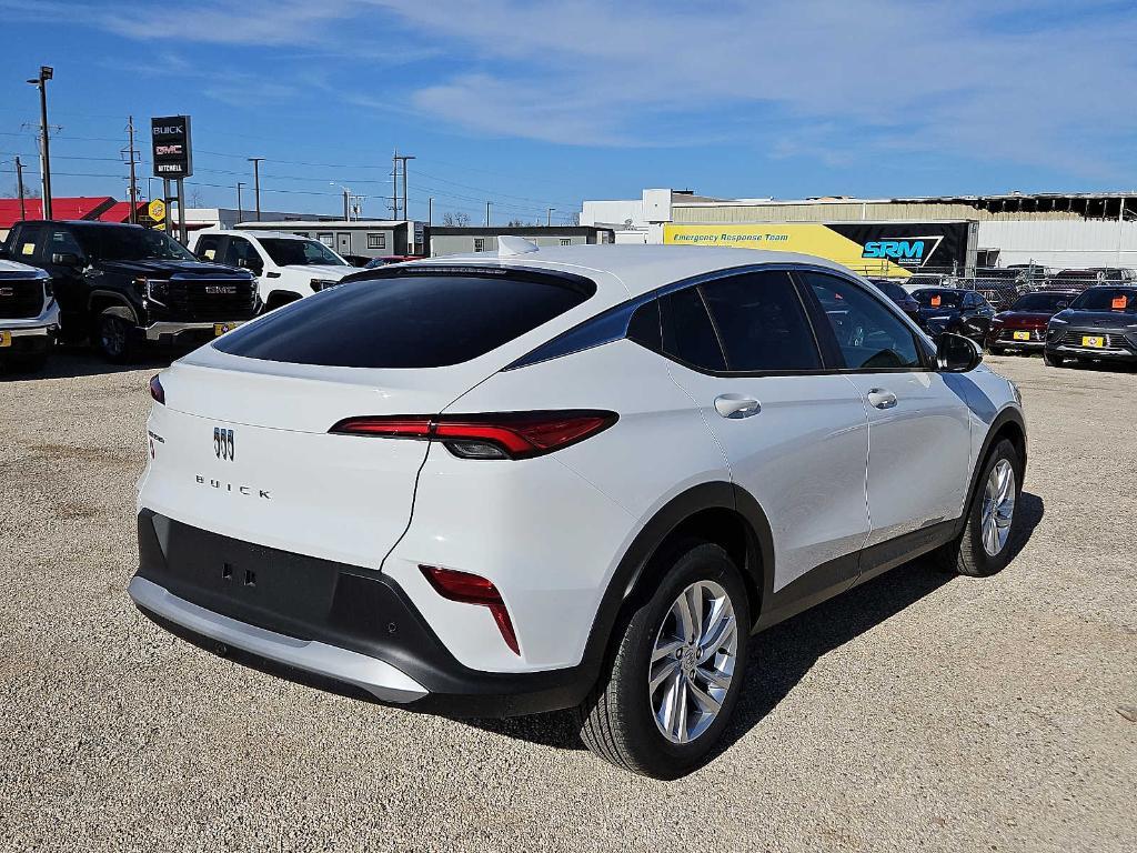 new 2025 Buick Envista car, priced at $24,795