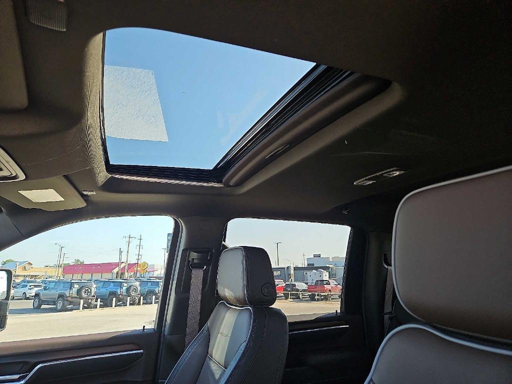 new 2025 GMC Sierra 2500 car, priced at $87,299