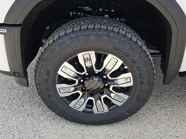 new 2025 GMC Sierra 2500 car, priced at $84,264