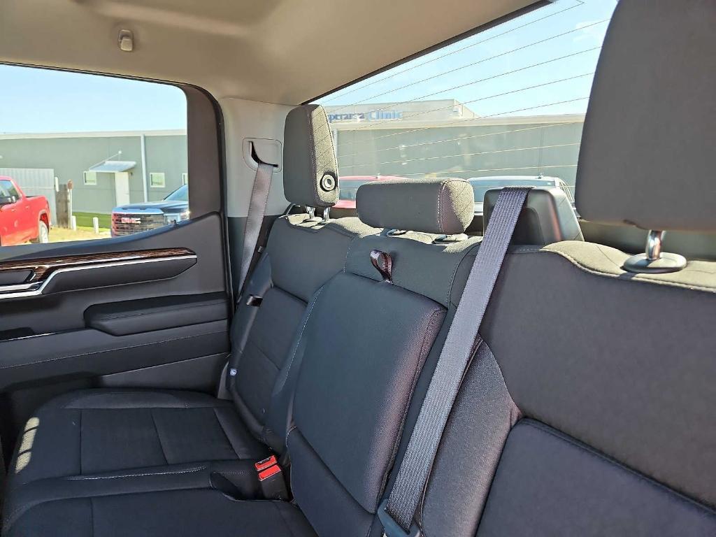 new 2025 GMC Sierra 1500 car, priced at $55,915