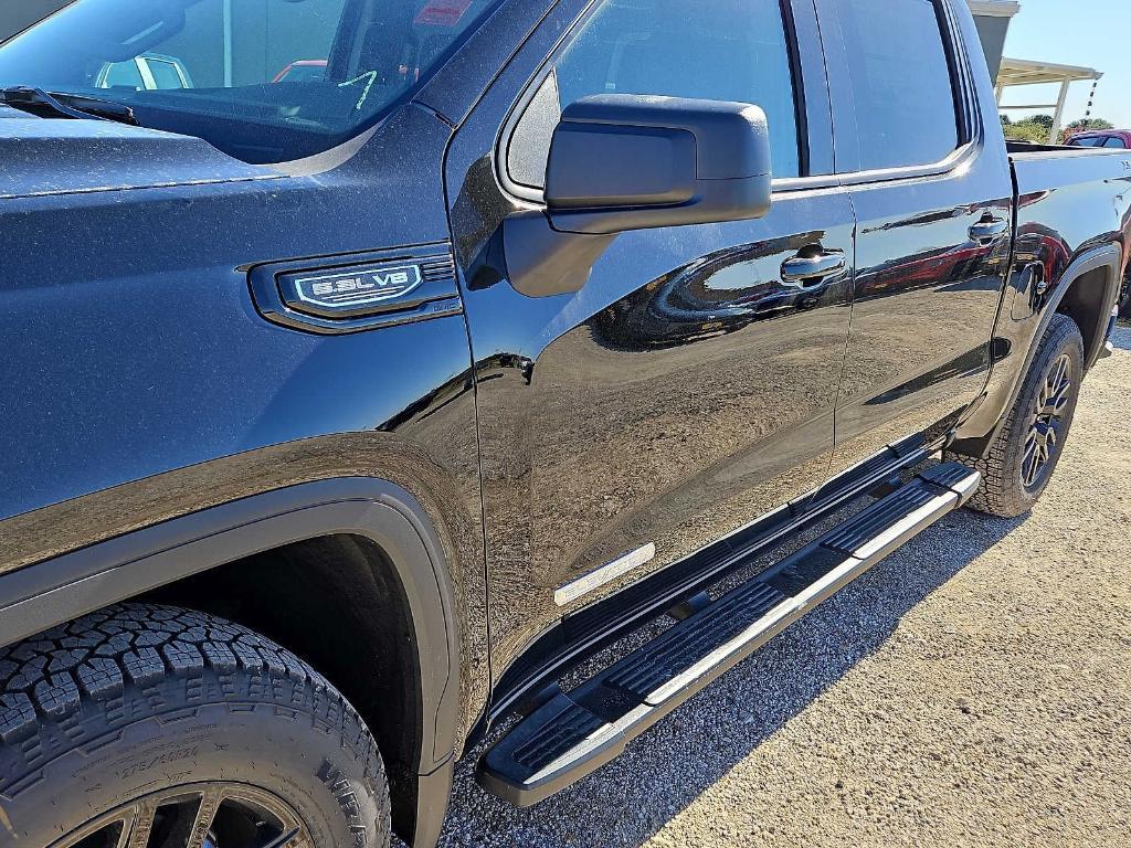 new 2025 GMC Sierra 1500 car, priced at $55,915