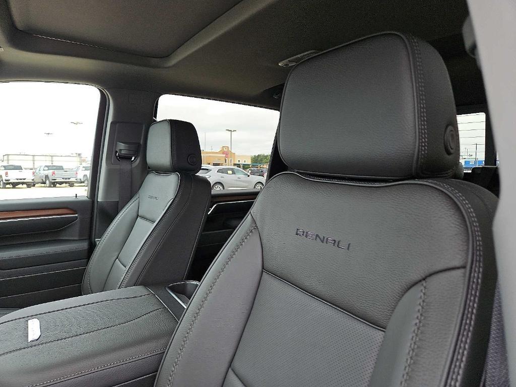 new 2025 GMC Sierra 2500 car, priced at $88,609