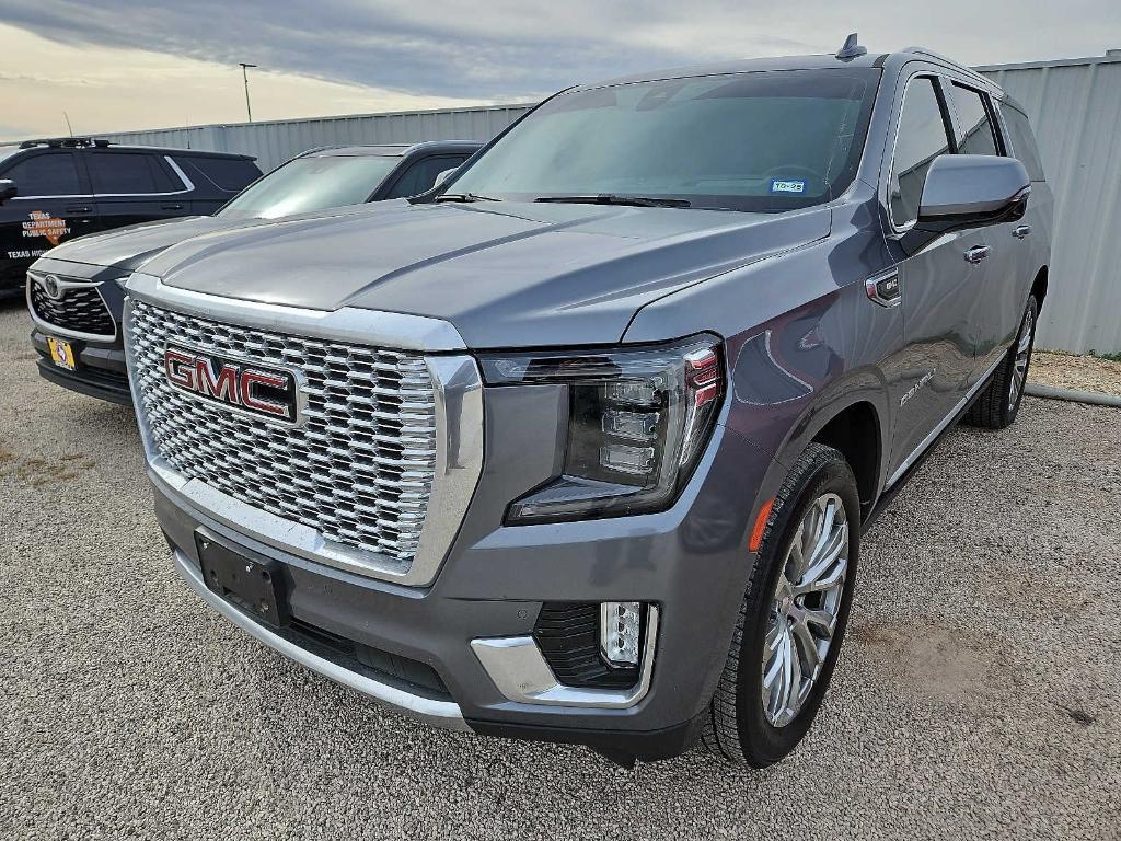 used 2022 GMC Yukon XL car, priced at $63,260