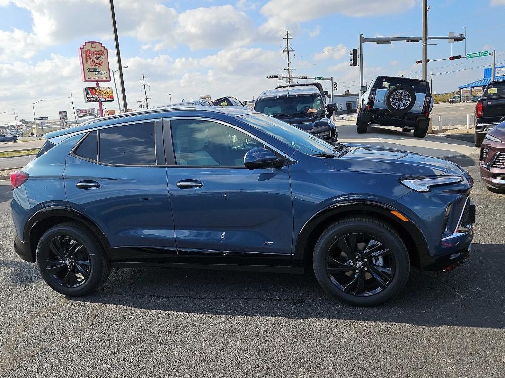 new 2025 Buick Encore GX car, priced at $28,999