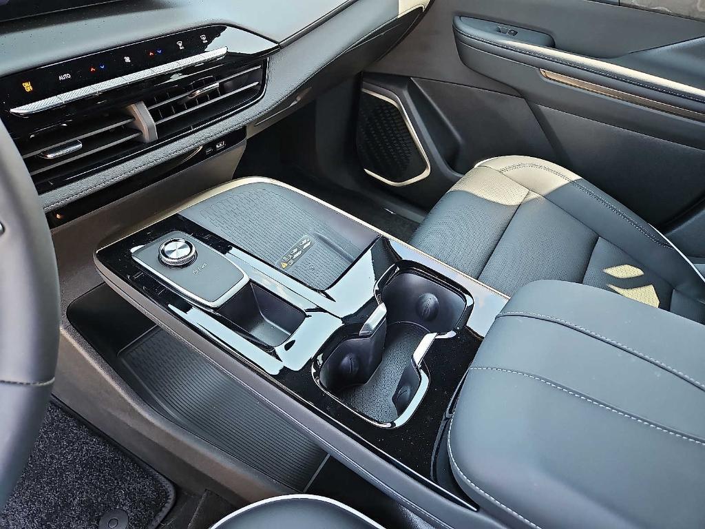 new 2025 Buick Enclave car, priced at $56,395