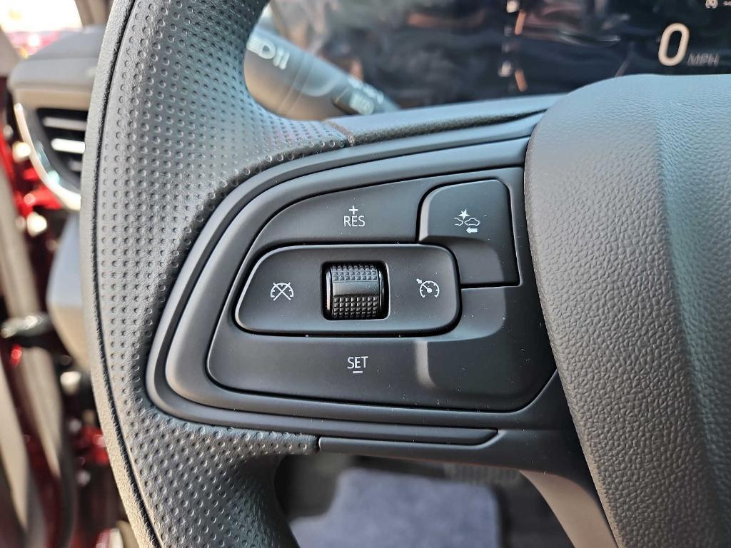 new 2025 Buick Envista car, priced at $24,999