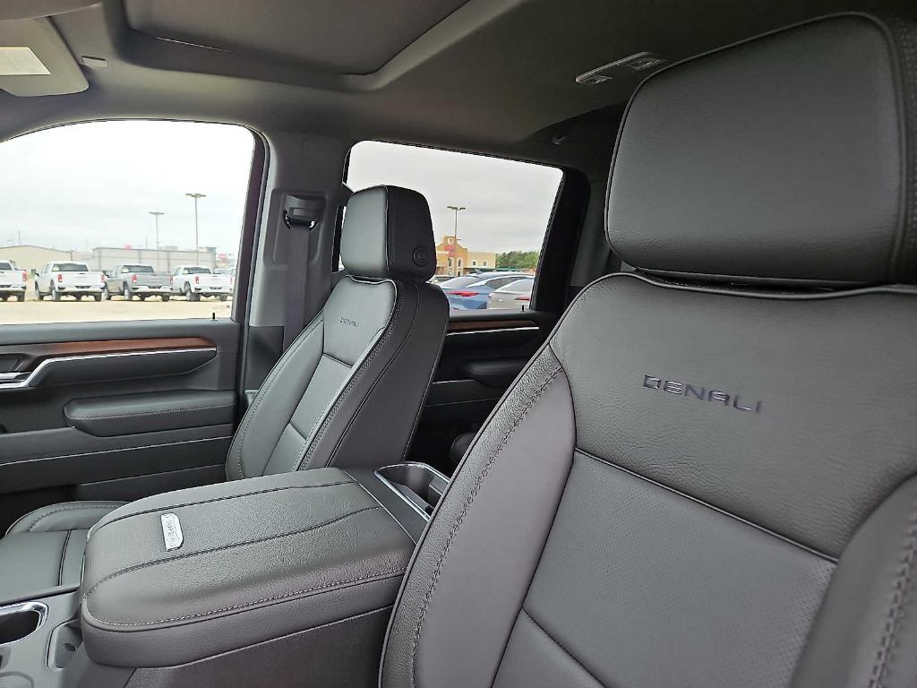 new 2025 GMC Sierra 2500 car, priced at $86,804