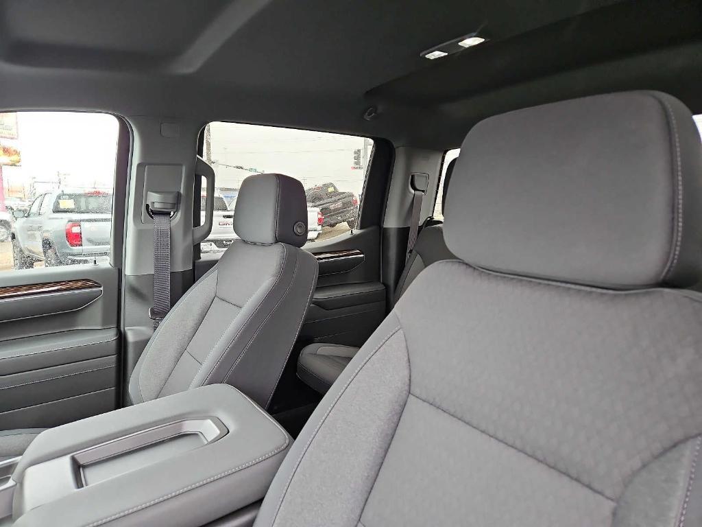 new 2025 GMC Sierra 1500 car, priced at $55,420