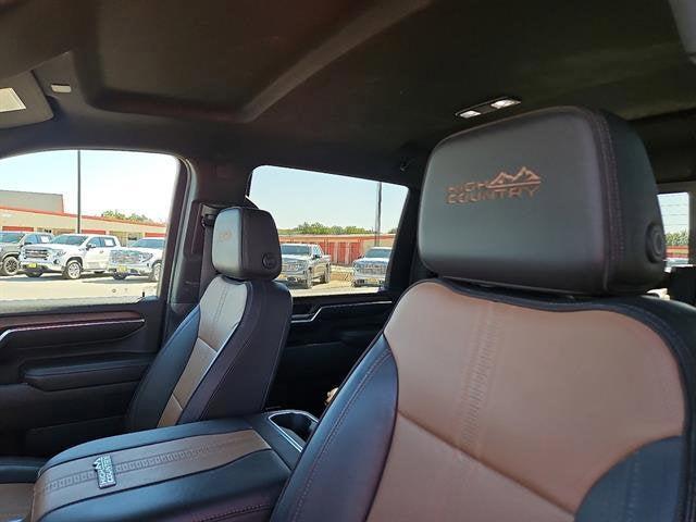 used 2024 Chevrolet Silverado 2500 car, priced at $69,900
