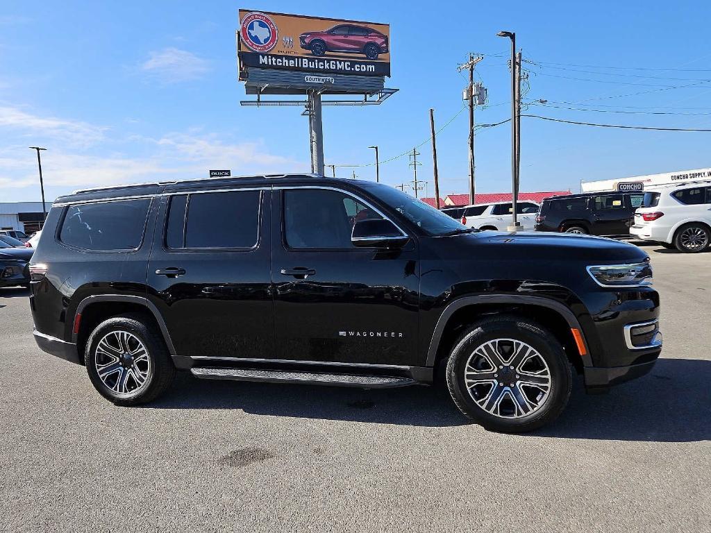 used 2022 Jeep Wagoneer car, priced at $47,504