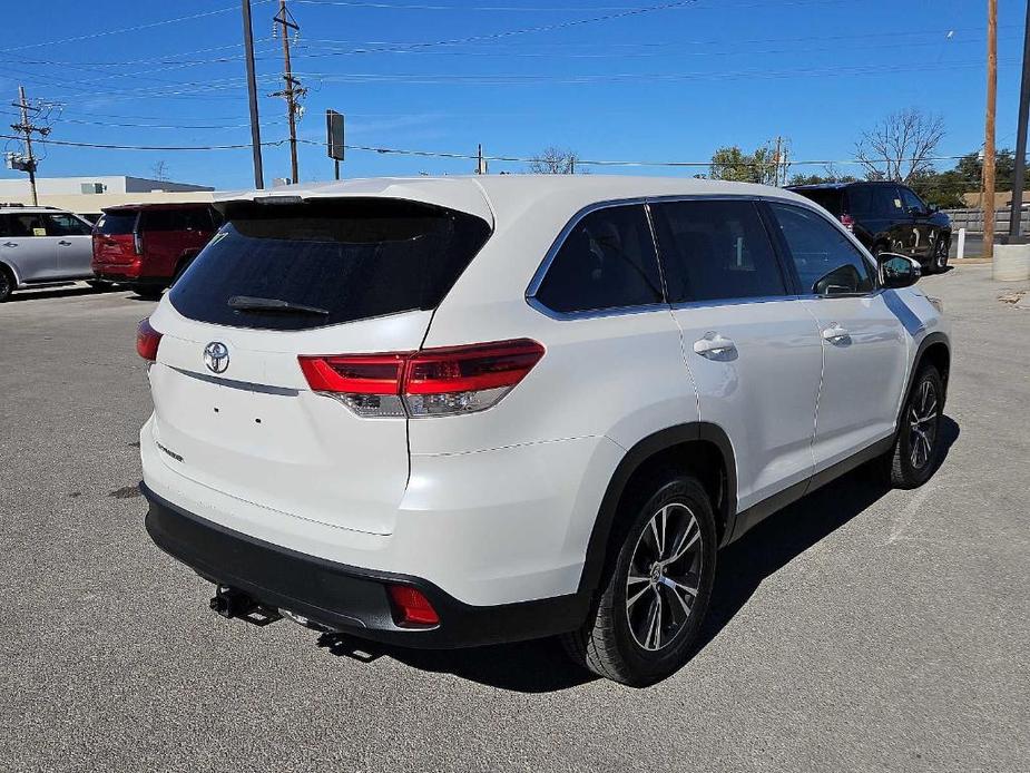 used 2019 Toyota Highlander car, priced at $21,295