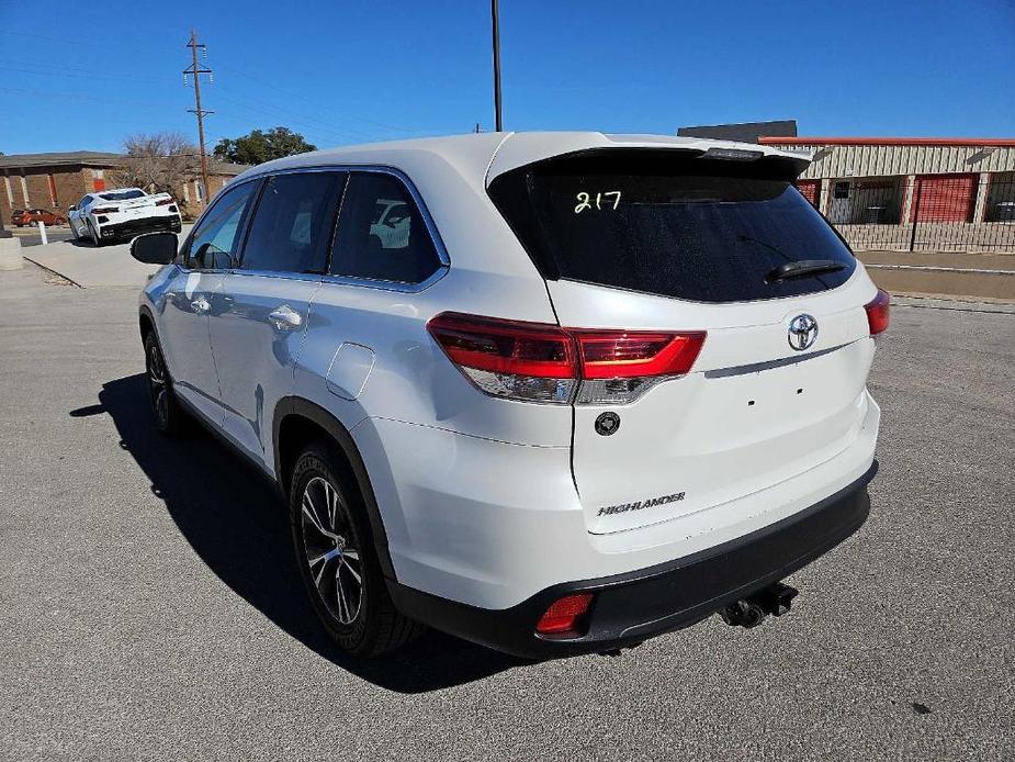 used 2019 Toyota Highlander car, priced at $21,295