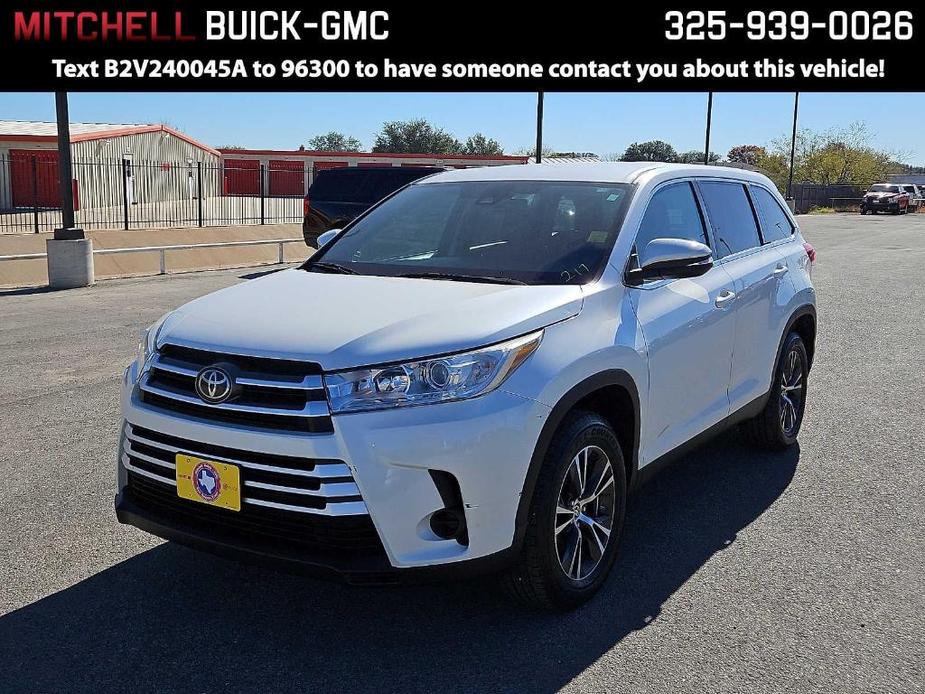 used 2019 Toyota Highlander car, priced at $21,295