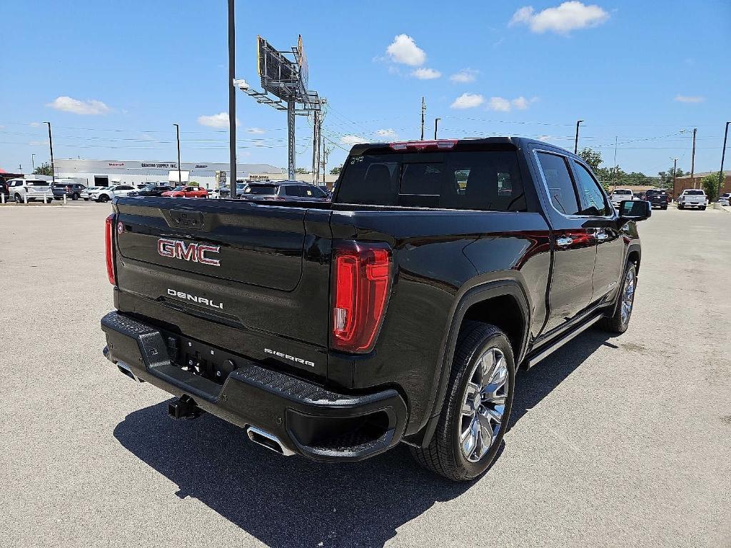 used 2023 GMC Sierra 1500 car, priced at $57,634