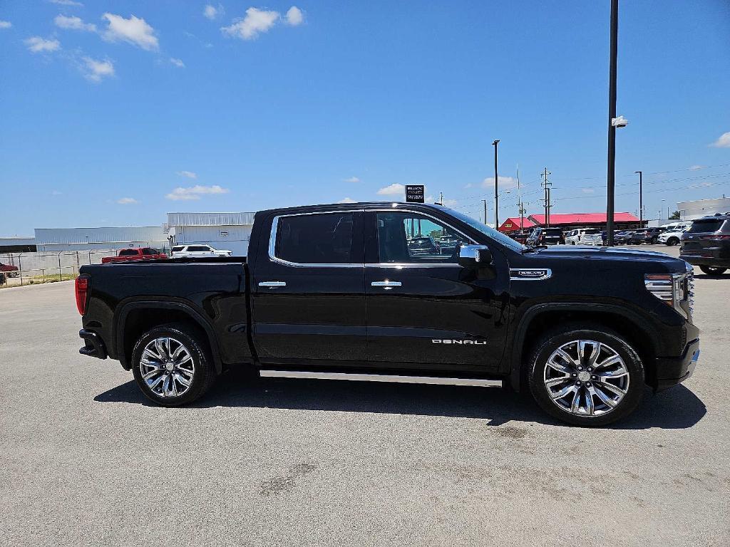 used 2023 GMC Sierra 1500 car, priced at $57,634