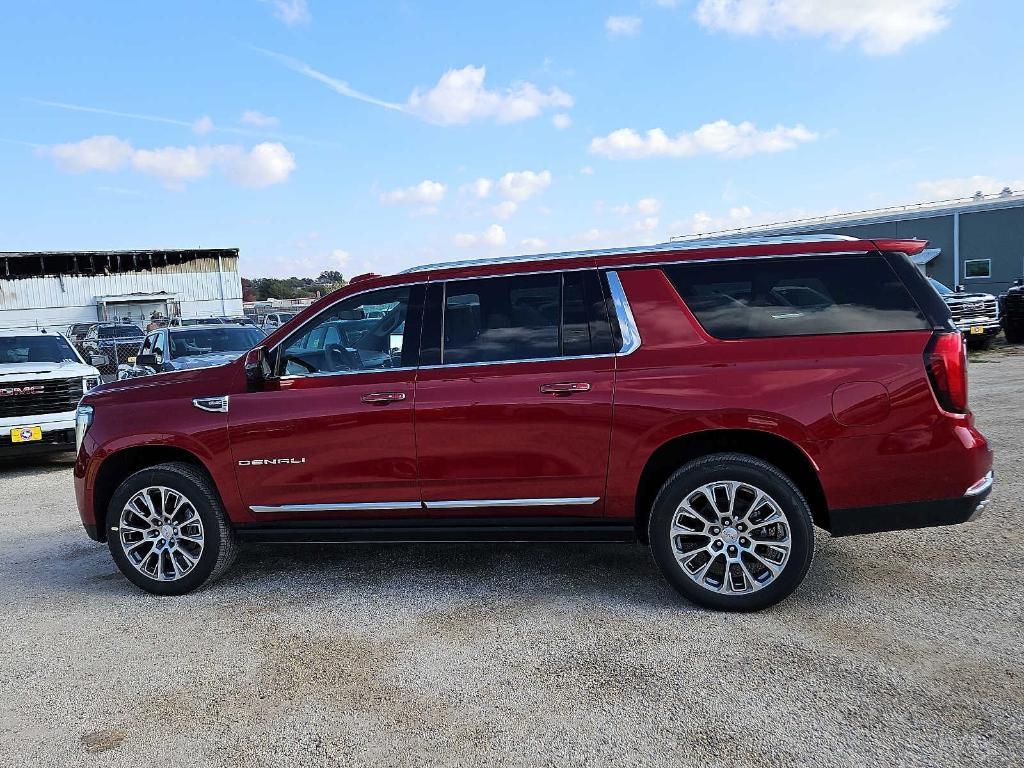 new 2025 GMC Yukon XL car, priced at $92,104