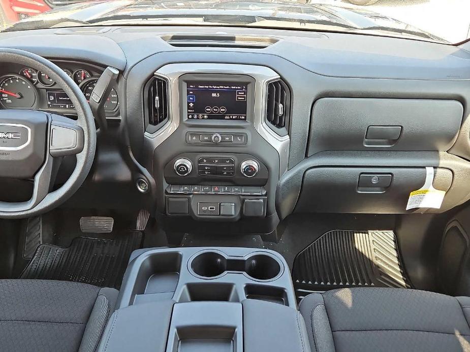 new 2025 GMC Sierra 1500 car, priced at $44,640