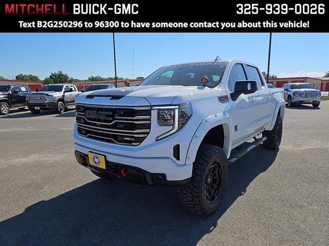new 2025 GMC Sierra 1500 car, priced at $69,455