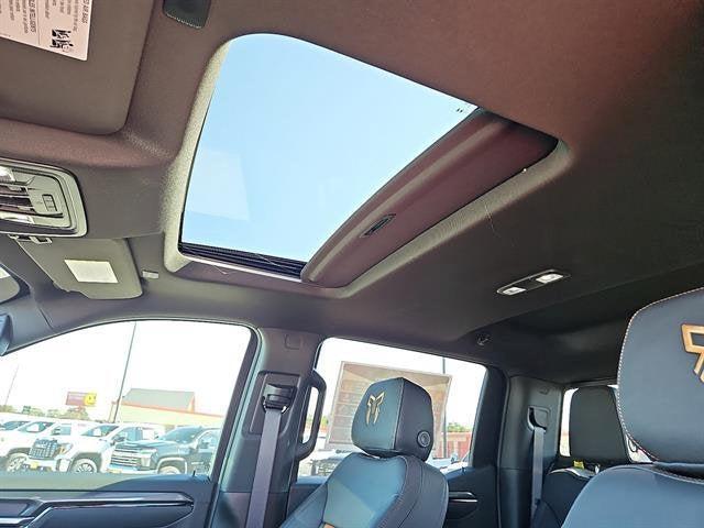 new 2025 GMC Sierra 1500 car, priced at $69,455