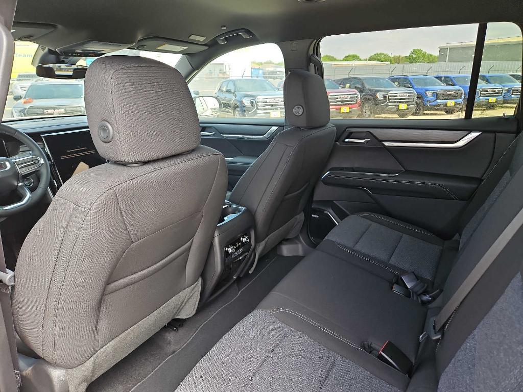 new 2025 GMC Acadia car, priced at $44,395