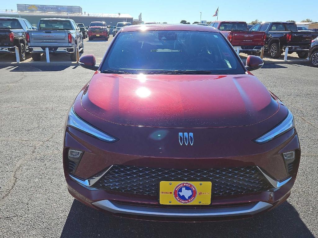 new 2025 Buick Envista car, priced at $31,535