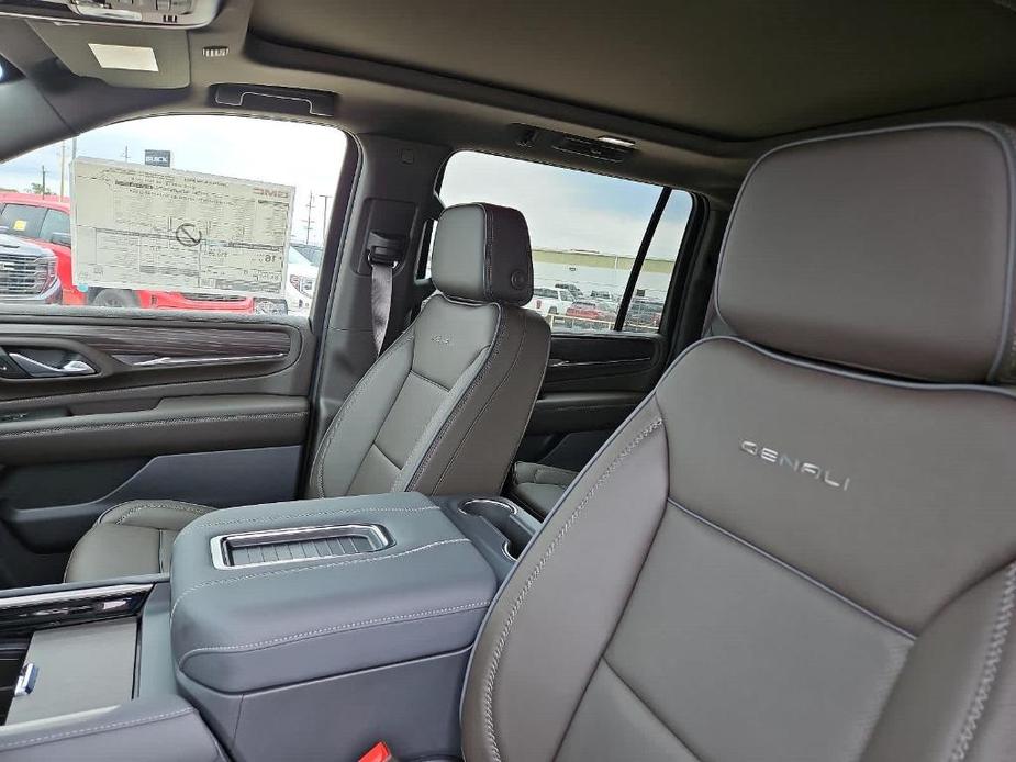 new 2024 GMC Yukon XL car, priced at $86,295