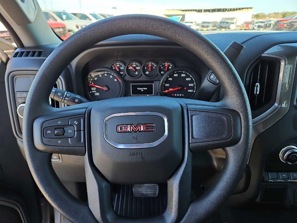 new 2025 GMC Sierra 1500 car, priced at $41,640