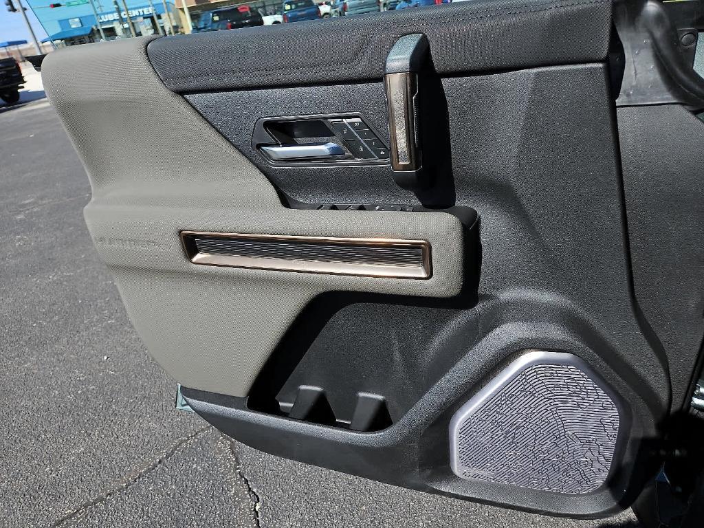 new 2024 GMC HUMMER EV SUV car, priced at $97,525