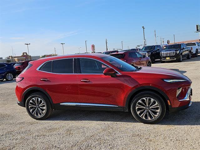 new 2025 Buick Envision car, priced at $35,390