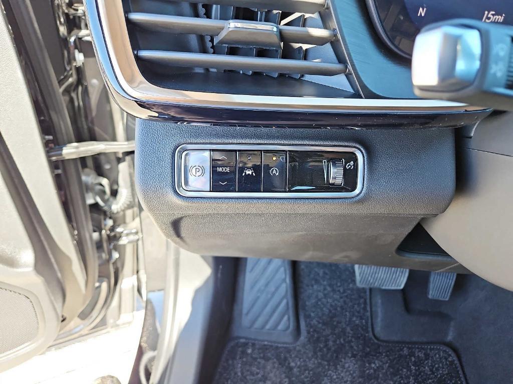 new 2025 Buick Envision car, priced at $46,670