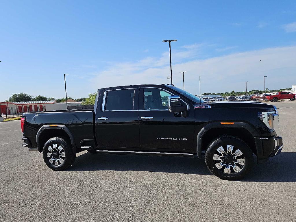 used 2025 GMC Sierra 2500 car, priced at $85,778